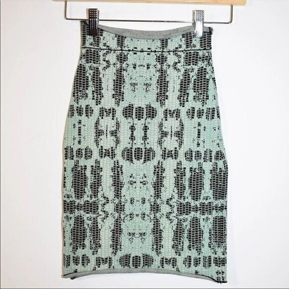 BCBGMaxazria Scarlett Snakeskin Print Bodycon Skirt - Picture 2 of 6